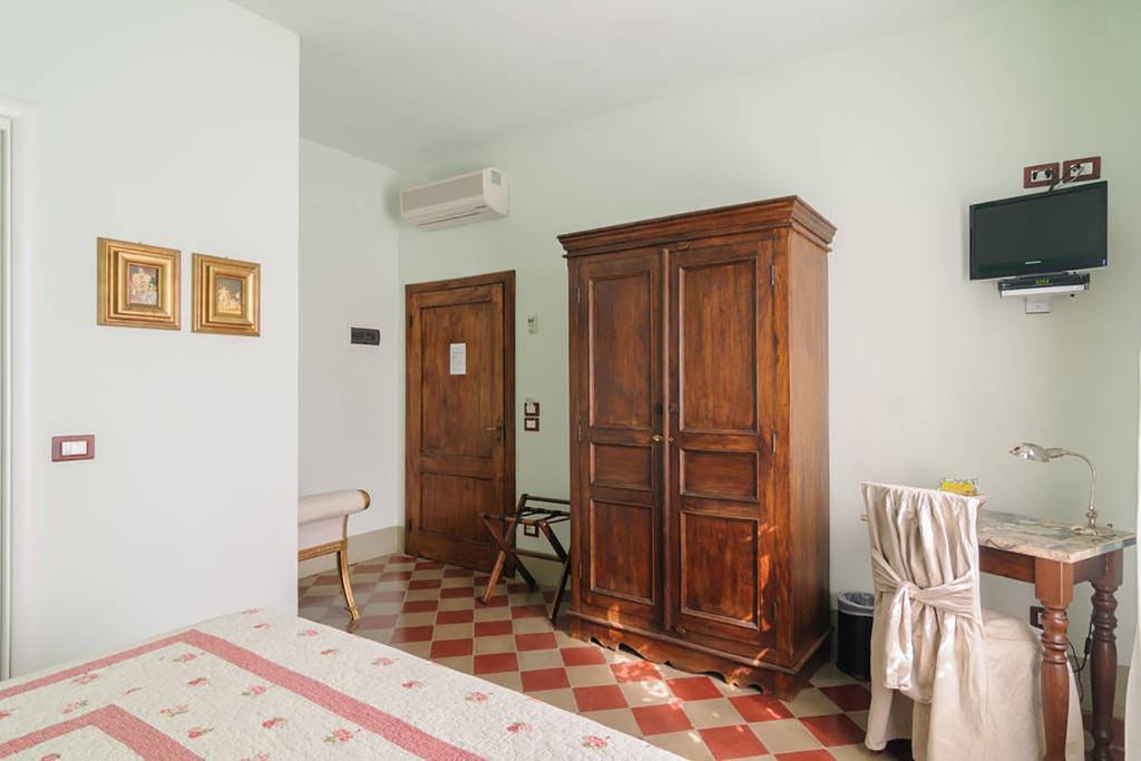 Albergo Da Annita ラポラーノ・テルメ エクステリア 写真